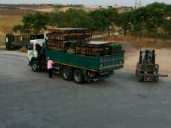 Cargando encofrado Sevilla Cargando encofrado Sevilla